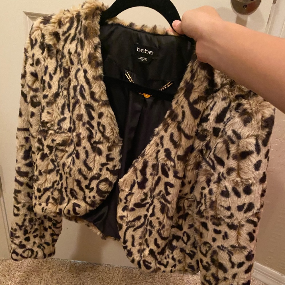Bebe leopard short jacket 🧥